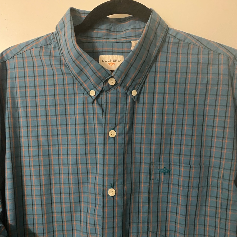 Men’s Dockers dress shirt size XL